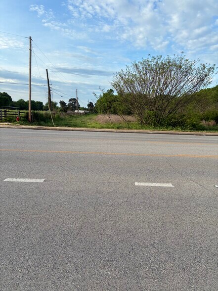 More Photos Of 2626 Avalon ave, Muscle Shoals Land For Sale