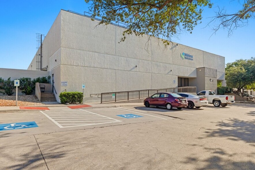 More Photos Of 4300 Beltway Pl, Arlington Unknown For Lease