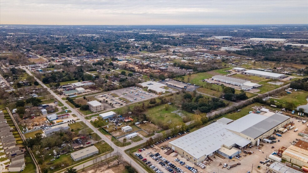 More Photos Of 7117 Almeda Genoa Rd, Houston Land For Sale