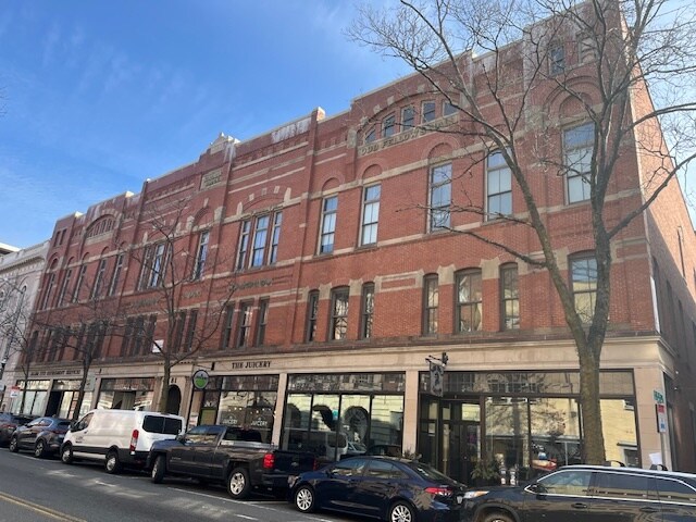 More Photos Of 81 Washington St, Salem Office For Lease