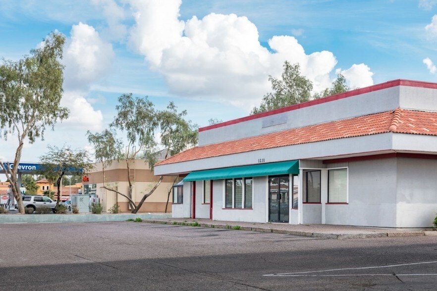 More Photos Of 1231 W Baseline Rd, Mesa Restaurant For Lease