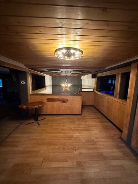 More Photos Of 3746 Mount Pleasant Rd, Sherrills Ford Restaurant For Sale