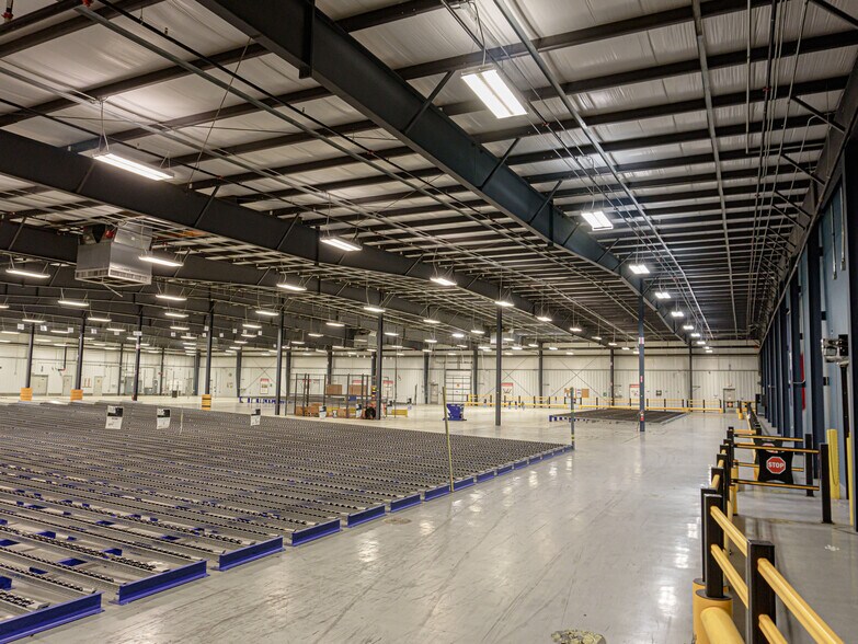 More Photos Of 7300 Regency Rd, Marshall Warehouse For Sale