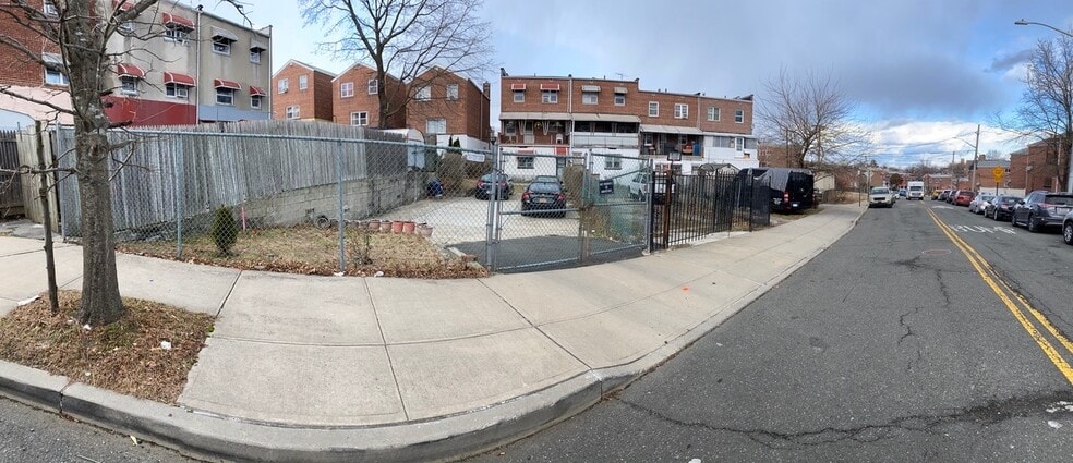 More Photos Of 1717 Sexton Pl, Bronx Land For Sale