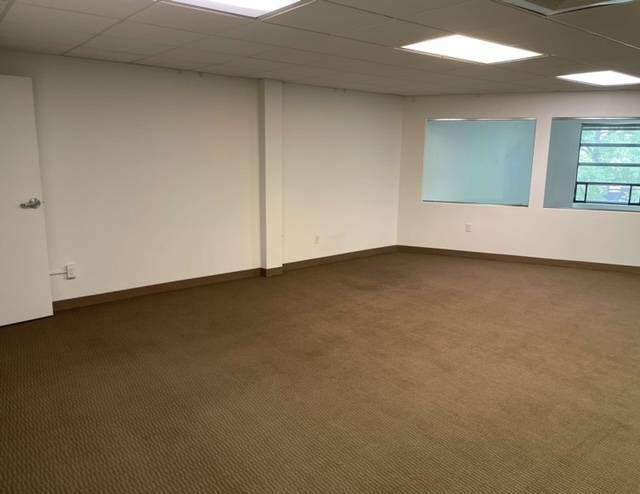More Photos Of 1408 N Fillmore St, Arlington Office For Lease