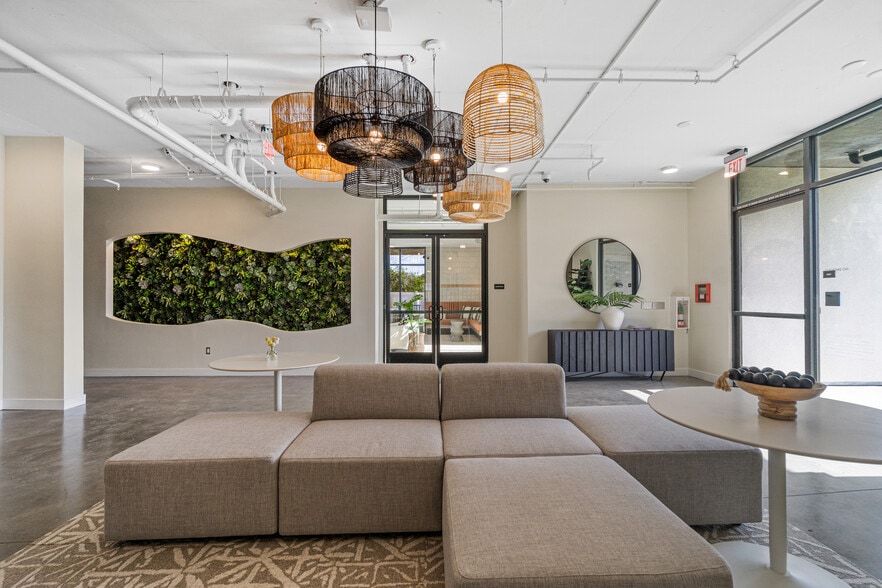 More Photos Of 1559 N Santa Fe Ave, Vista Apartments For Sale