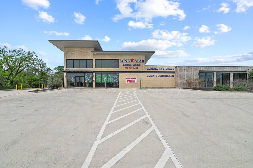 Primary Photo Of 3674 Loop 337, New Braunfels Self Storage For Sale