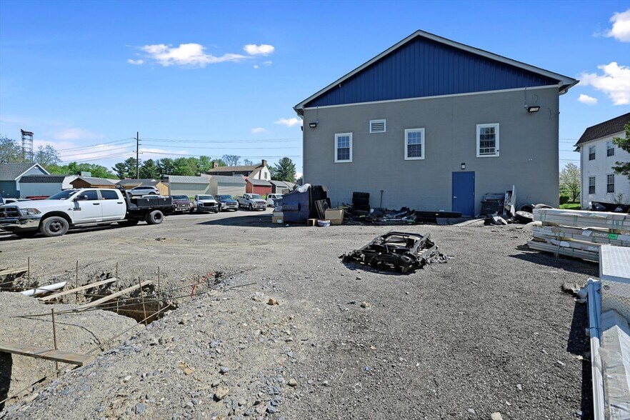 More Photos Of 2451 Baltimore Blvd, Finksburg Auto Repair For Sale