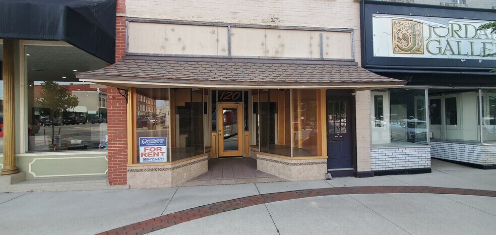 Primary Photo Of 120 N Washington St, Owosso Storefront For Sale