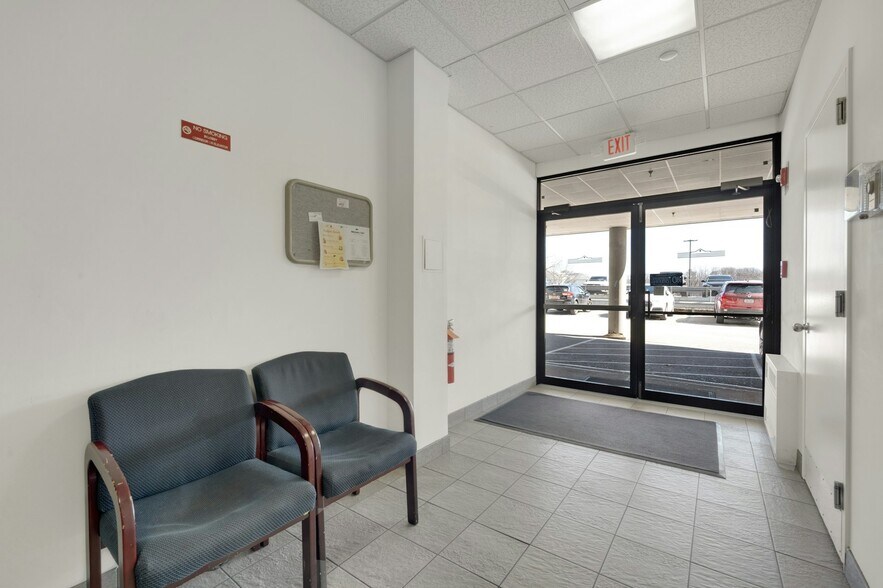 More Photos Of 970 N Broadway, Yonkers Medical For Lease