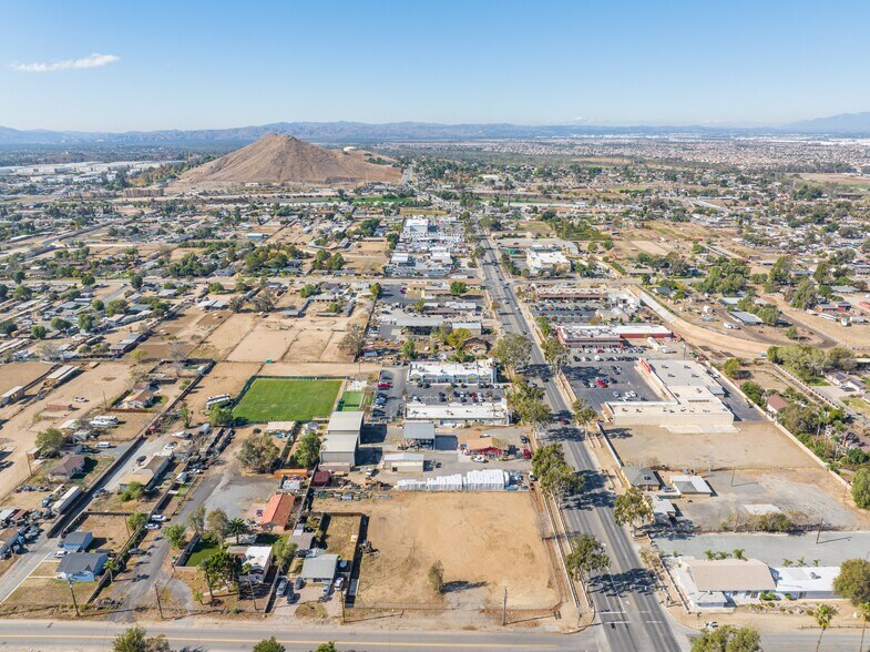 More Photos Of 1100 6th St, Norco Land For Sale