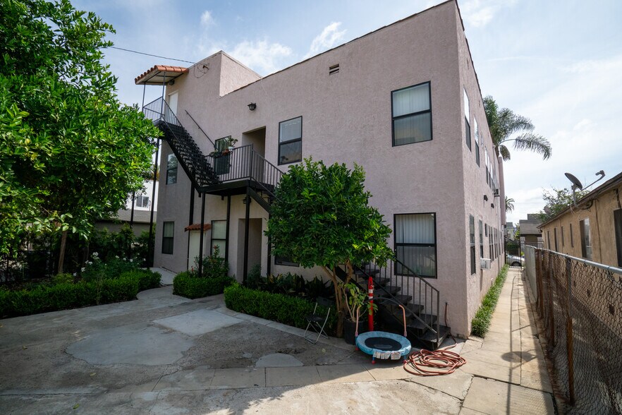 More Photos Of 1035-1039 Lime Ave, Long Beach Apartments For Sale