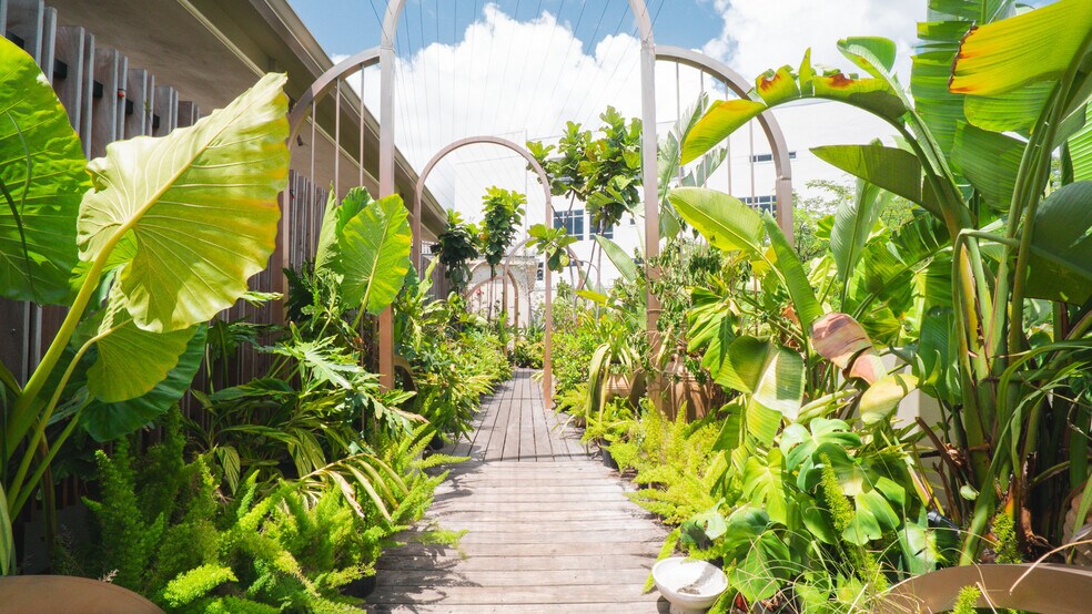 More Photos Of 43-75 NW 23rd St, Miami General Retail For Lease