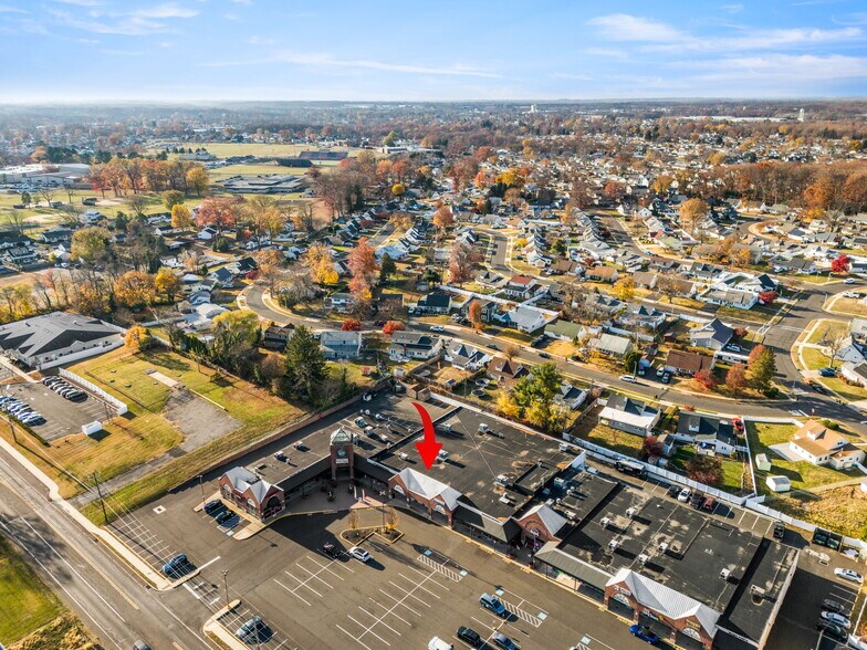 More Photos Of 8919 New Falls Rd, Levittown Storefront For Lease