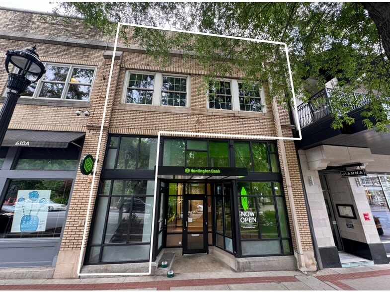 More Photos Of 606-608 S Main St, Greenville Storefront Retail Office For Lease