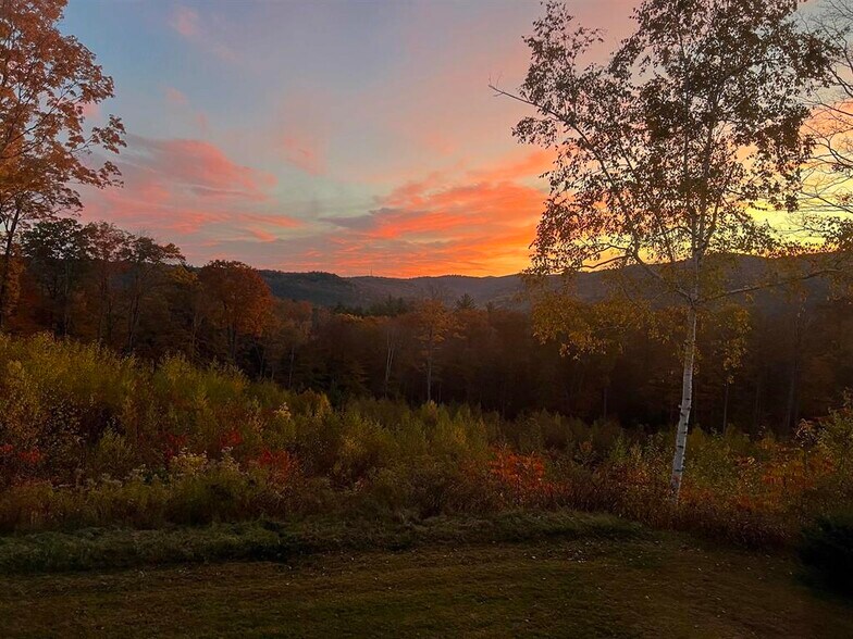 More Photos Of 161 Concord Rd, Keene Specialty For Sale