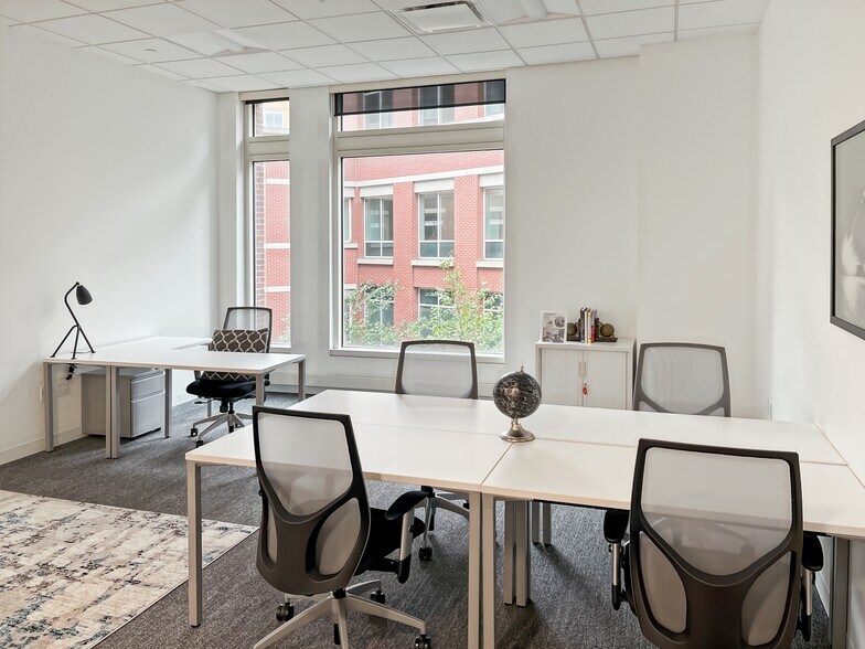 More Photos Of 2000 Duke St, Alexandria Coworking Space