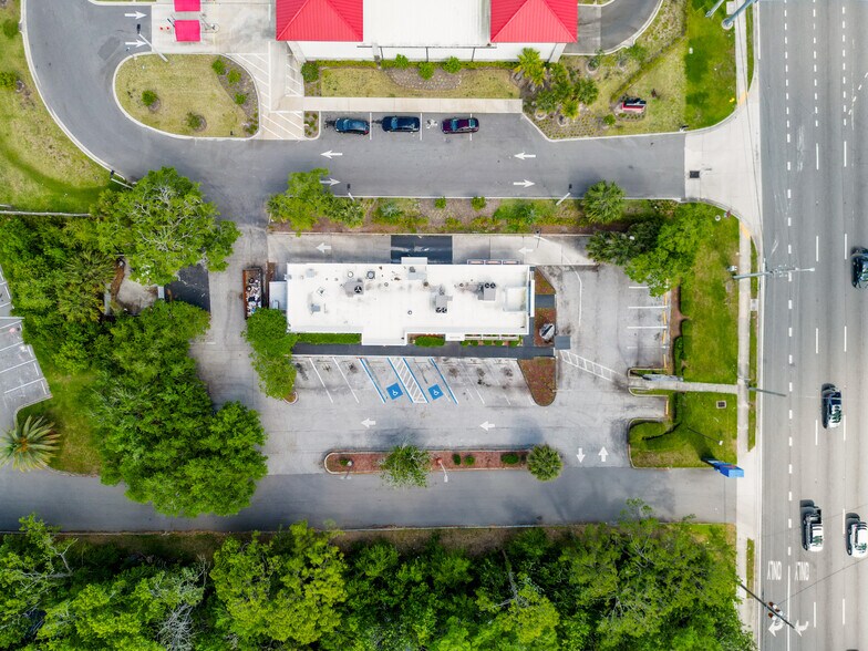 More Photos Of 8761 Baymeadows Rd, Jacksonville Fast Food For Lease