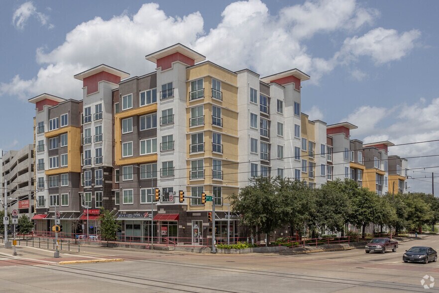 More Photos Of 3509 Elgin St, Houston Apartments For Lease
