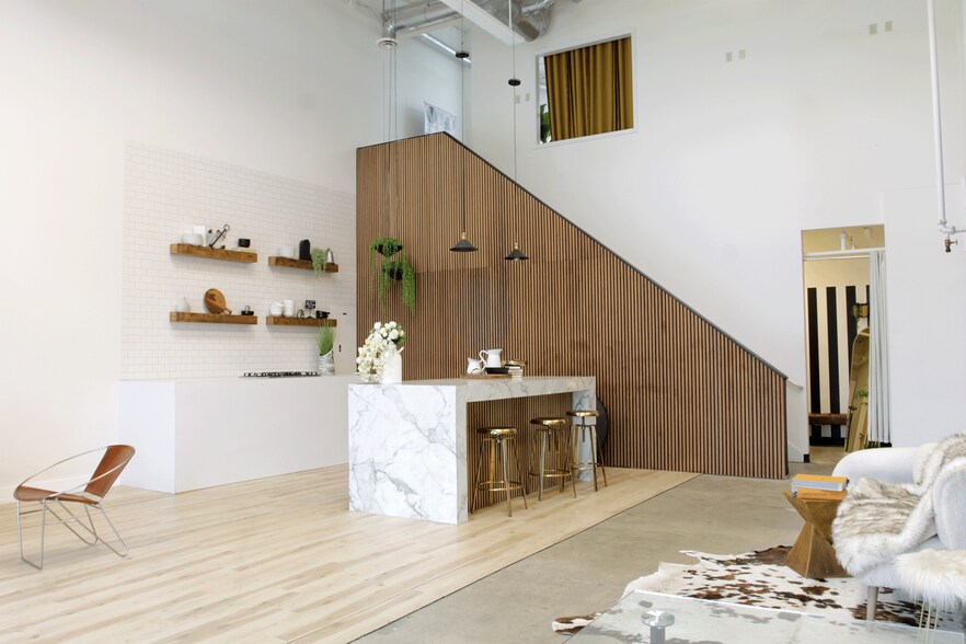 More Photos Of 1320 Ellsworth Industrial Dr, Atlanta Loft Creative Space For Sale