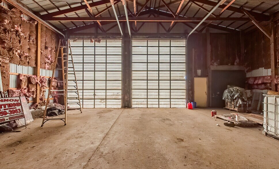 More Photos Of 680 Oak St, Bloomsburg Warehouse For Sale