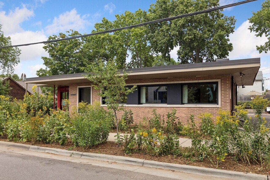 More Photos Of 901 NE 23rd Ave, Saint Anthony Office For Sale