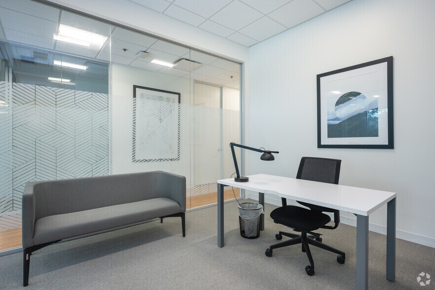 Photo of 2nd Floor Ste Office for 2