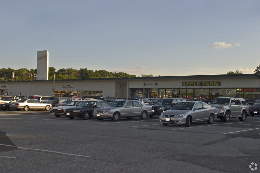 More Photos Of 29-49 Tarrytown Rd, White Plains General Retail For Lease