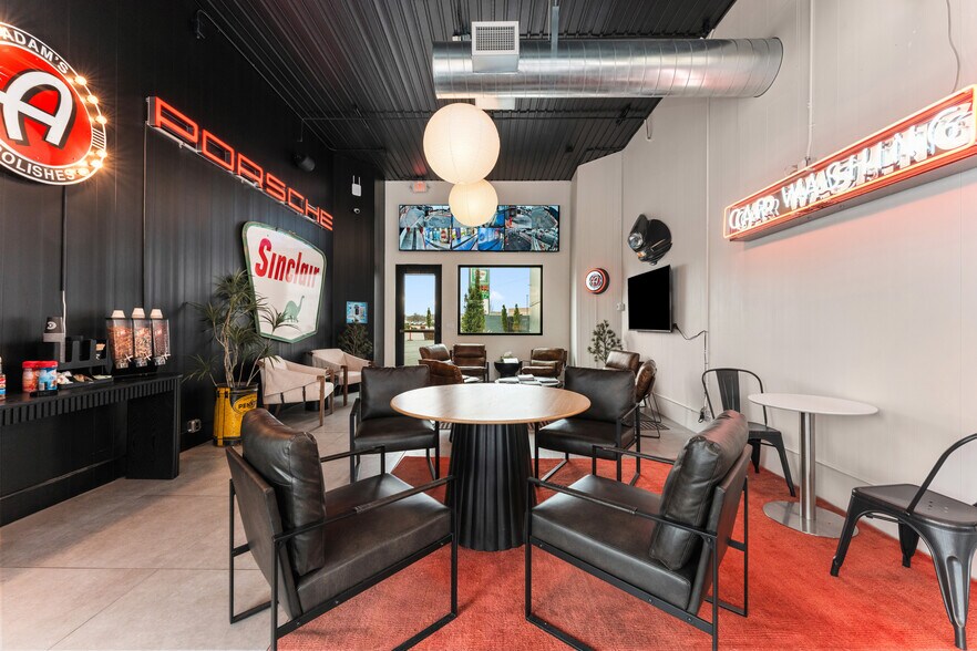 More Photos Of 10592 W State St, Boise Carwash For Sale