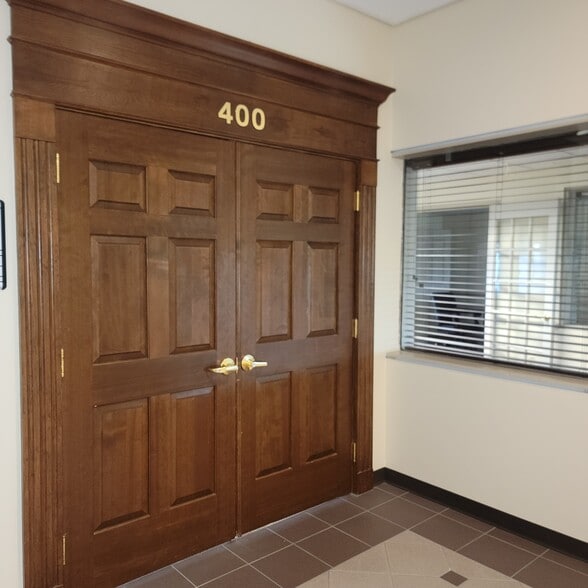 More Photos Of 1150 Cleveland St, Clearwater Office For Lease