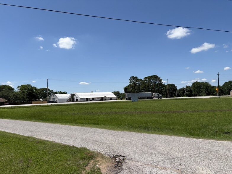 More Photos Of TBD Hwy 290 Bus, Hempstead Land For Sale