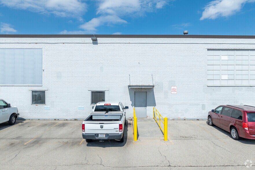 More Photos Of 1400-1450 N 25th Ave, Melrose Park Manufacturing For Lease