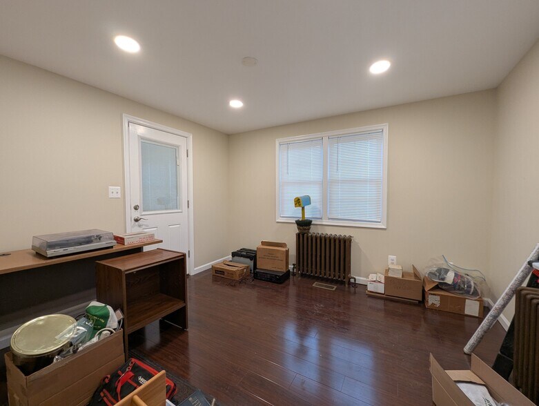 More Photos Of 2005 E Churchville Rd, Bel Air Freestanding For Sale