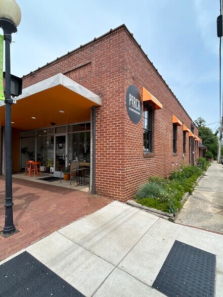 More Photos Of 102 Hillsboro St, Pittsboro Coworking Space