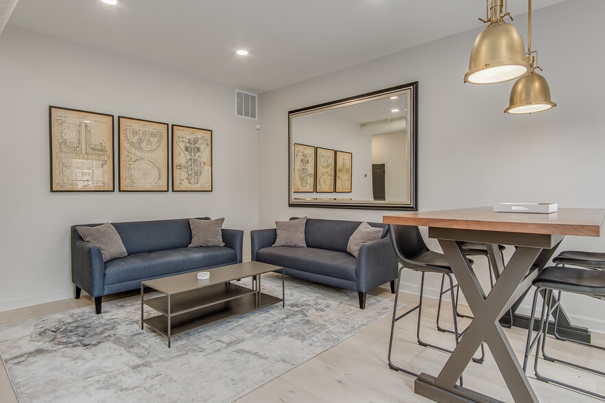 More Photos Of 129 W Patrick St, Frederick Office Residential For Lease
