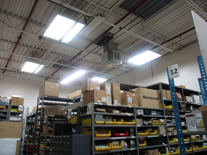 More Photos Of 2800 Estes St, Norton Shores Manufacturing For Sale