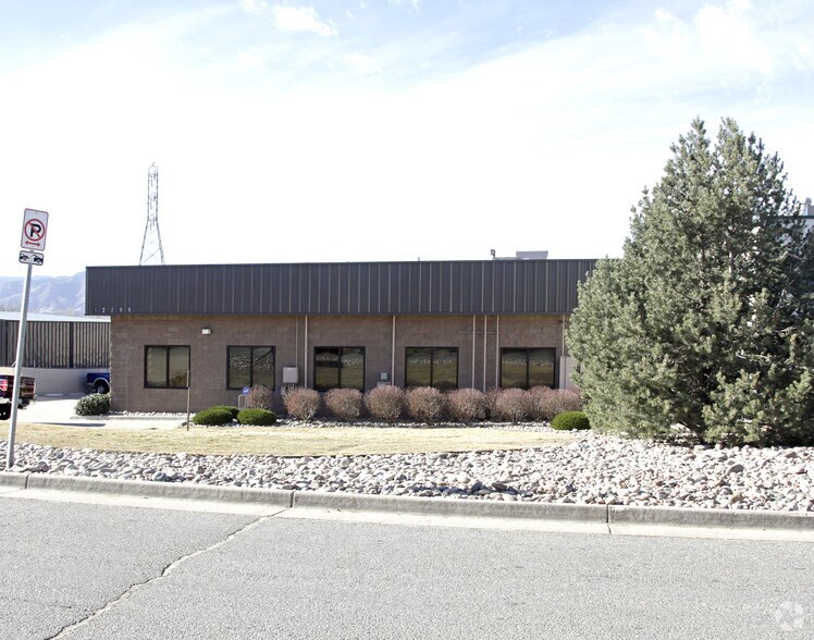 More Photos Of 12299 N Mead Way, Littleton Research And Development For Lease