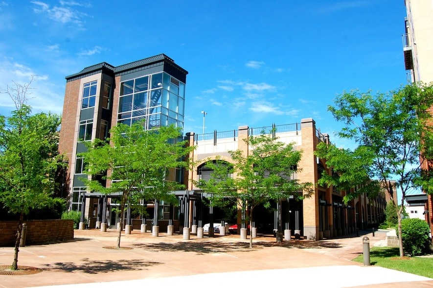 More Photos Of 12700 Nicollet Ave, Burnsville Apartments For Lease