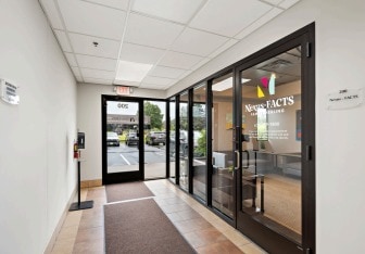 More Photos Of 1385 Mendota Heights Rd, Mendota Heights Light Distribution For Sale