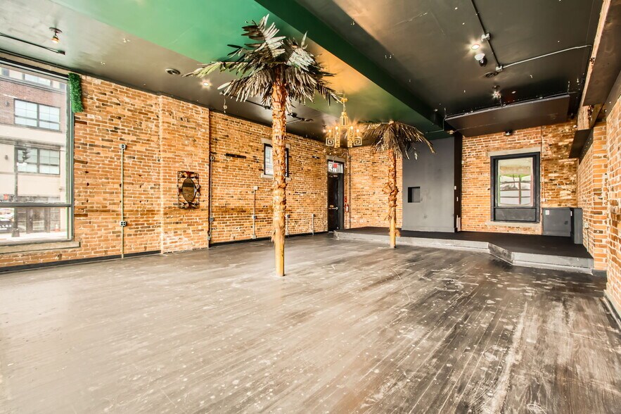 More Photos Of 132 E 5th Ave, Columbus Storefront Retail Residential For Lease