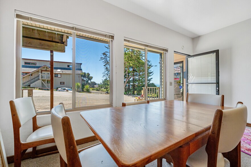 More Photos Of 39000 1 hwy, Gualala Flex For Sale