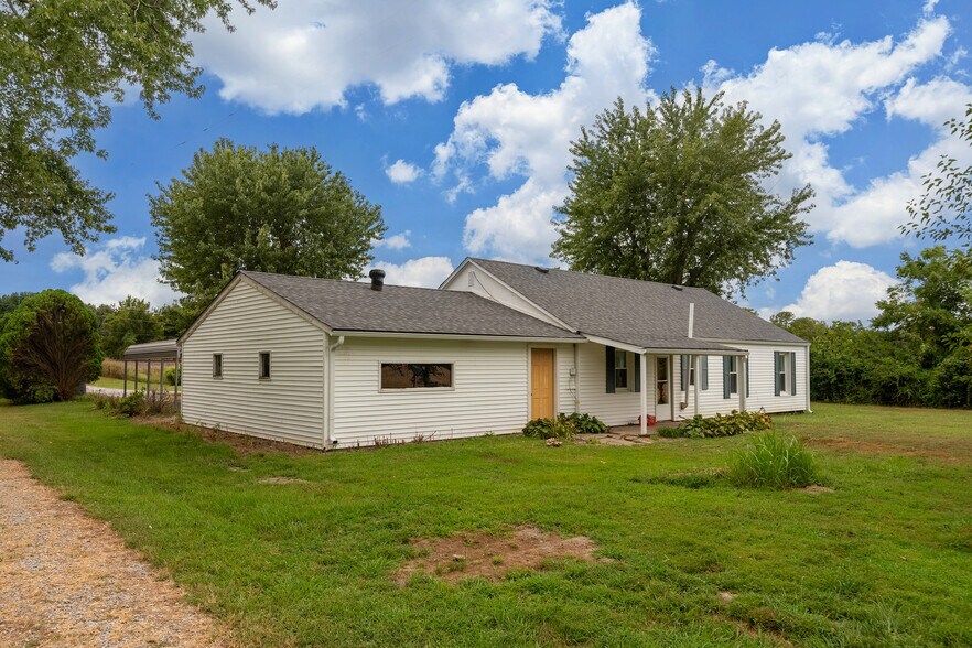 More Photos Of 53 Private Road 1M, De Soto Land For Sale