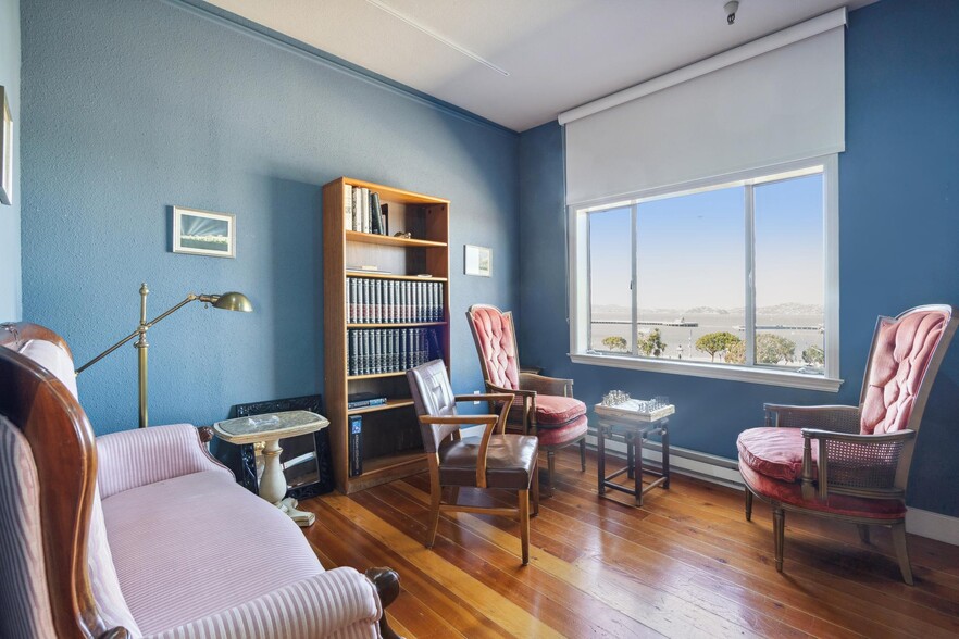 More Photos Of 757 Beach St, San Francisco Storefront Retail Office For Sale