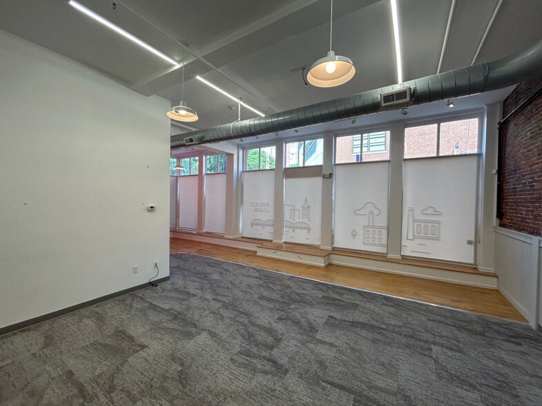 More Photos Of 58 Prescott St, Lowell Office For Sale