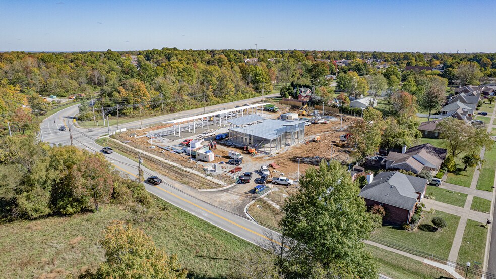 More Photos Of 7601 Vaughn Mill Rd, Louisville General Retail For Sale