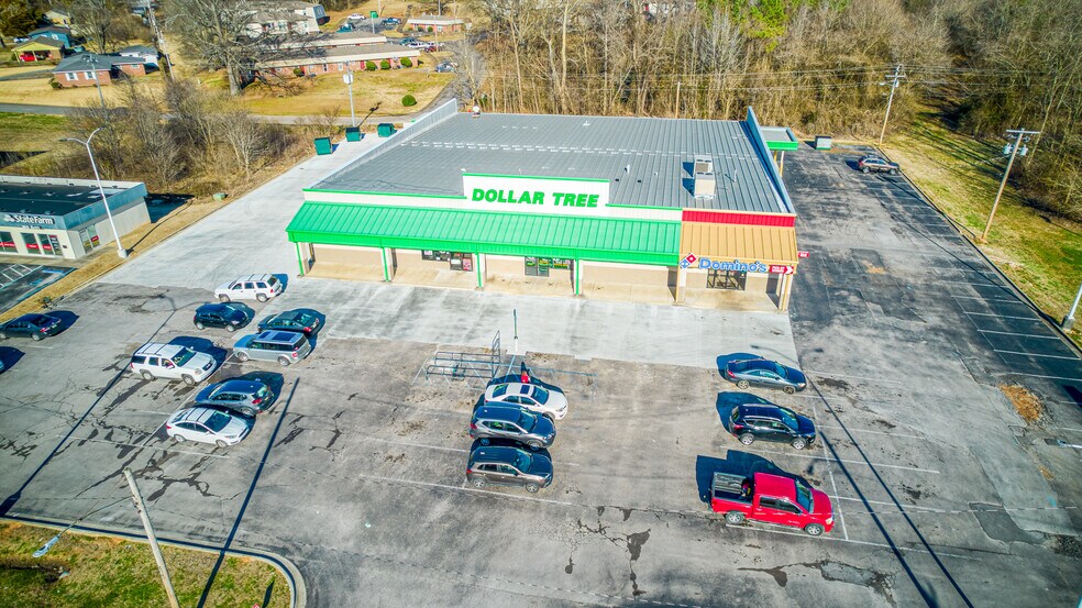 More Photos Of 1401 Woodmont Dr, Tuscumbia Freestanding For Lease