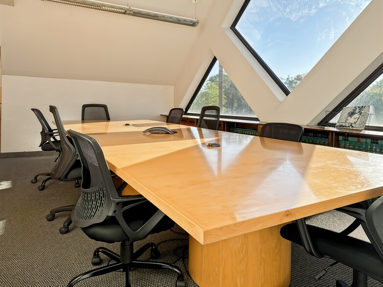 More Photos Of 222 Post Rd, Fairfield Coworking Space