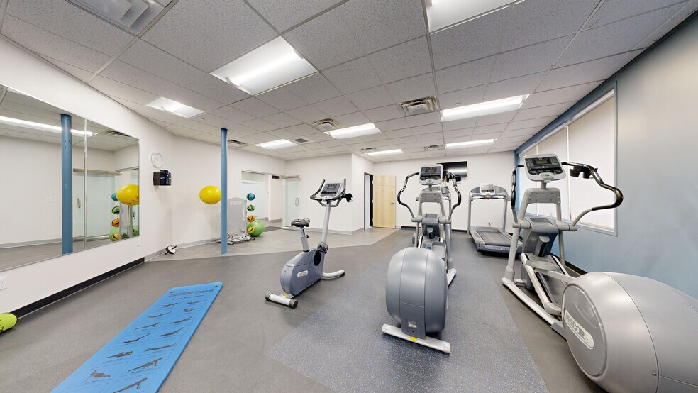 More Photos Of 11344 Coloma Rd, Gold River Unknown For Lease