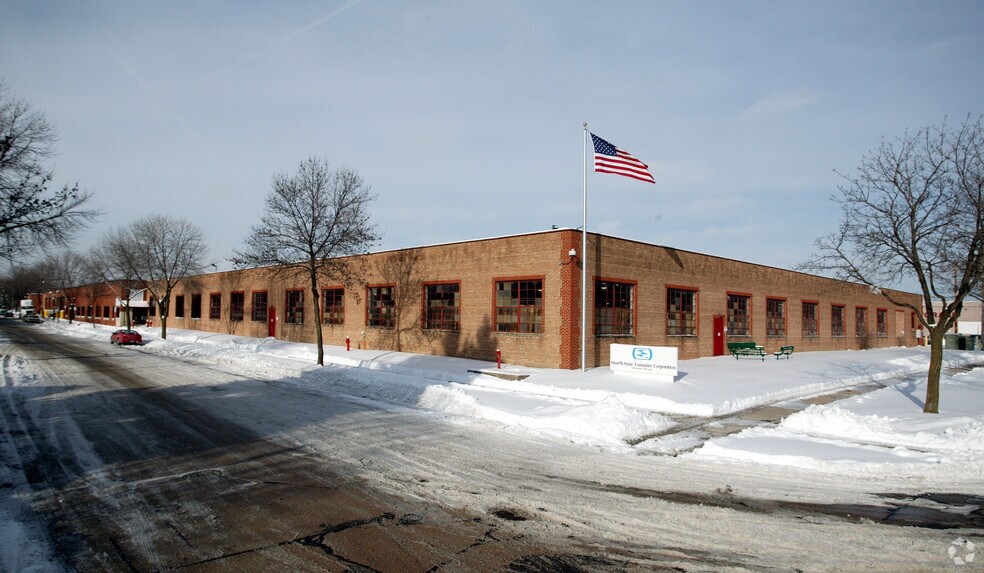 More Photos Of 5425-5435 N 27th St, Milwaukee Unknown For Lease