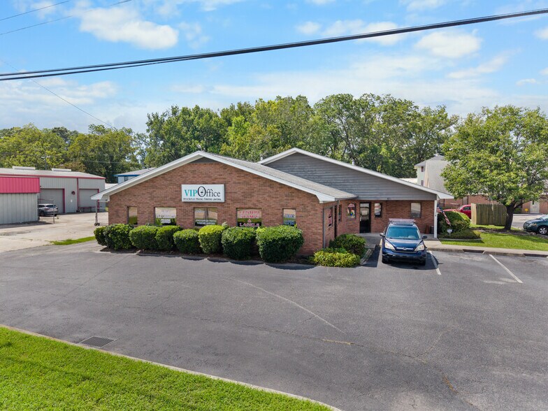 Primary Photo Of 421 US Highway 80 W, Garden City Freestanding For Lease